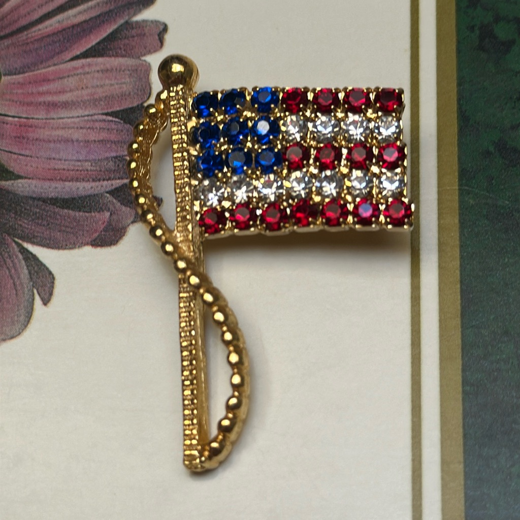 Vintage Rafaelian American Flag Sparkly Rhinestone Brooch- 1 7/8” X 1 1/4”